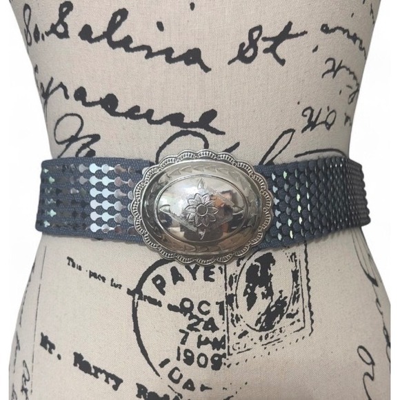 Vintage Style Western Silver Concho Elastic Belt Women's Elastic Stretch - Picture 1 of 10